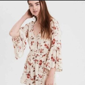 American Eagle | Bell Sleeve Ruffle Floral Romper | Size S/P/CH